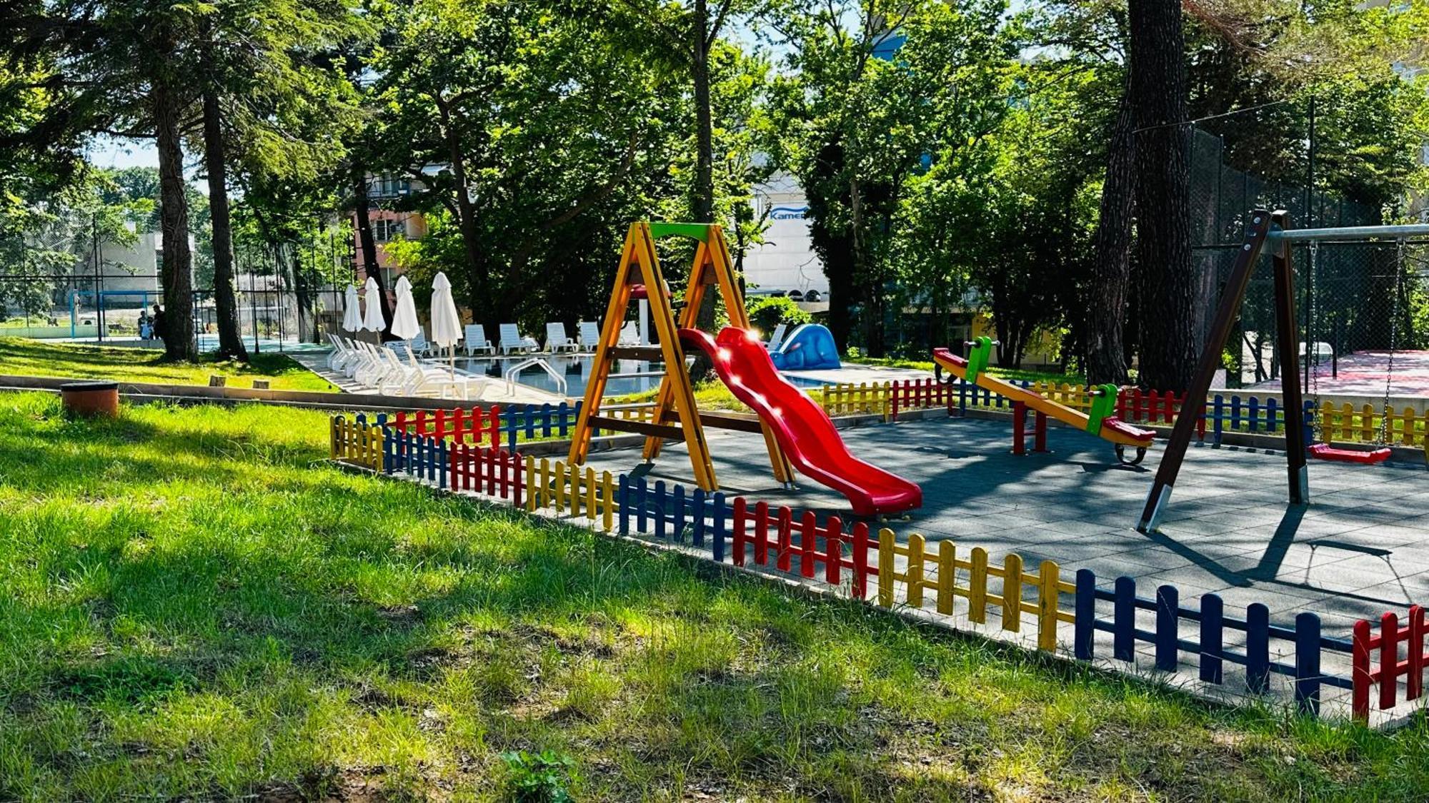 Queen Nelly Park Kiten  Ngoại thất bức ảnh